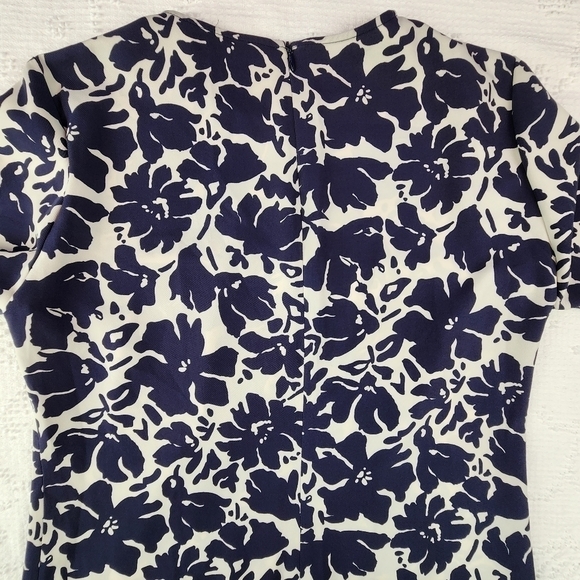 Zara Blue and White Floral Bell Sleeve Dress Size Small - Picture 5 of 9